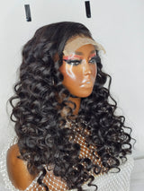 Hollywood bounce wig