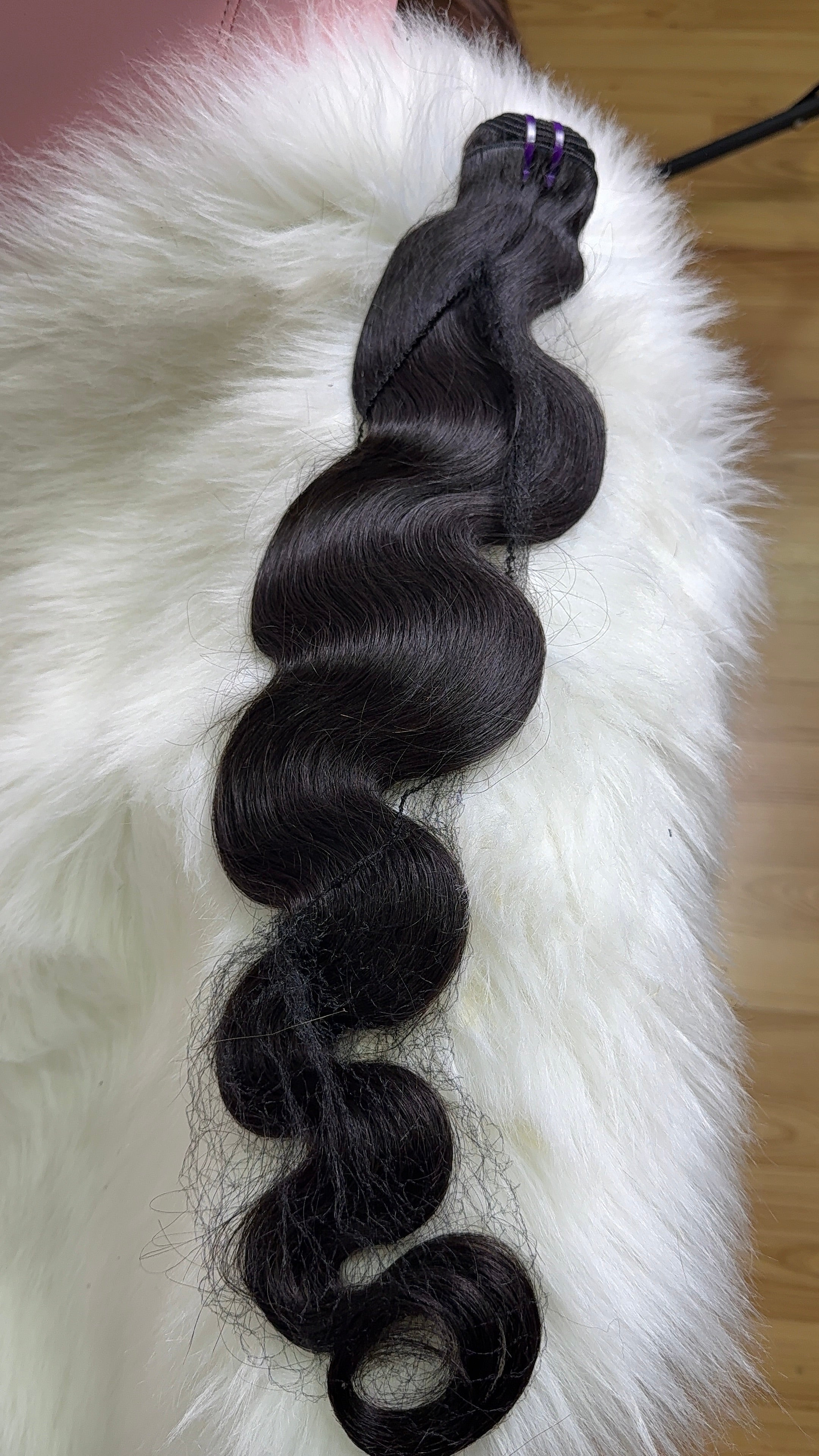 16” wavy bundles