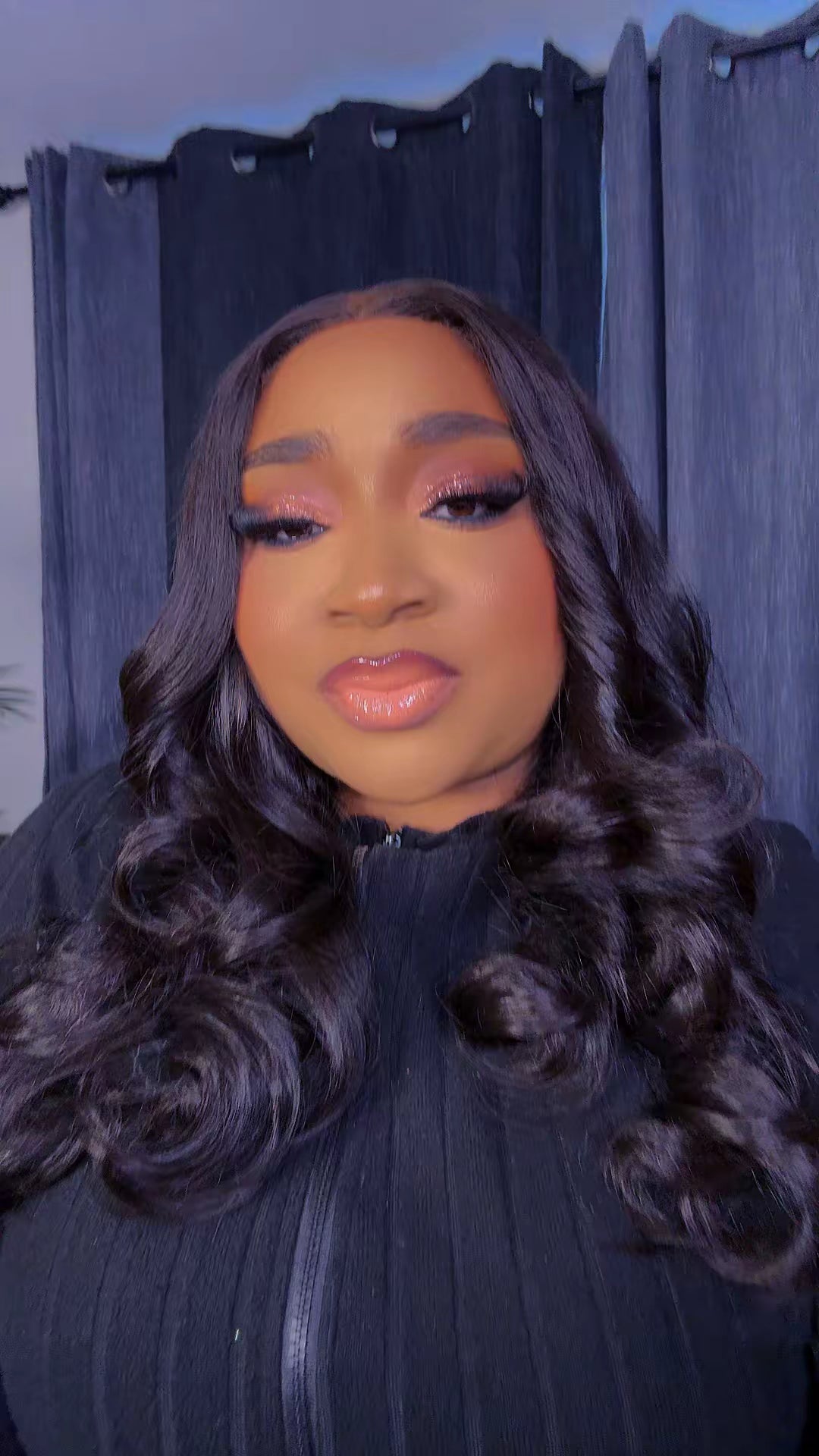 Luxury Wavy Unit